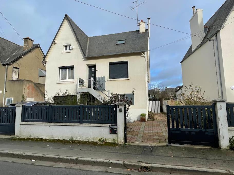Maison Spacieuse Avec Jardin Et Salle De Sport Saint-Brieuc Buitenkant foto